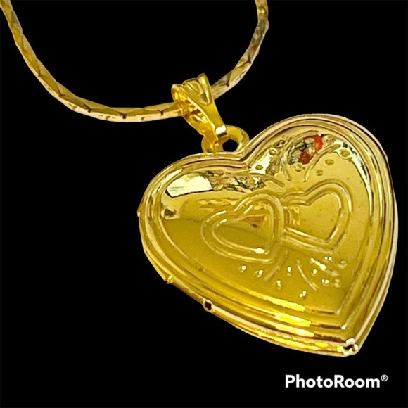 Vintage Gold Rose Flower Heart Locket Necklace Victorian Photo Charm 24" Plated - Picture 1 of 10